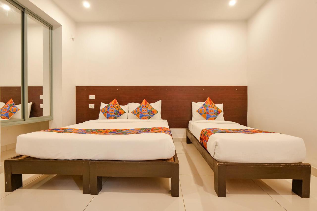Fabexpress Krishna Suites Mysore Eksteriør billede