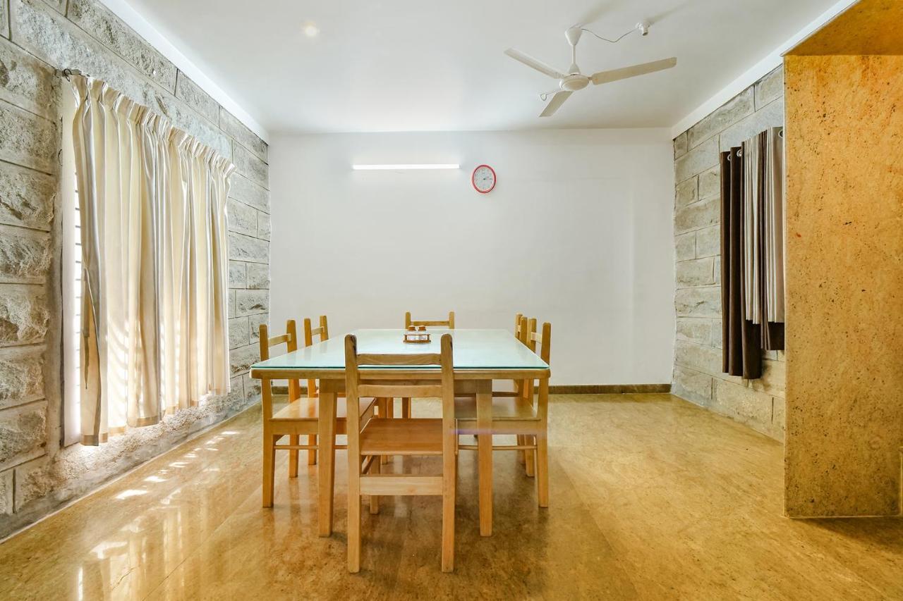 Fabexpress Krishna Suites Mysore Eksteriør billede